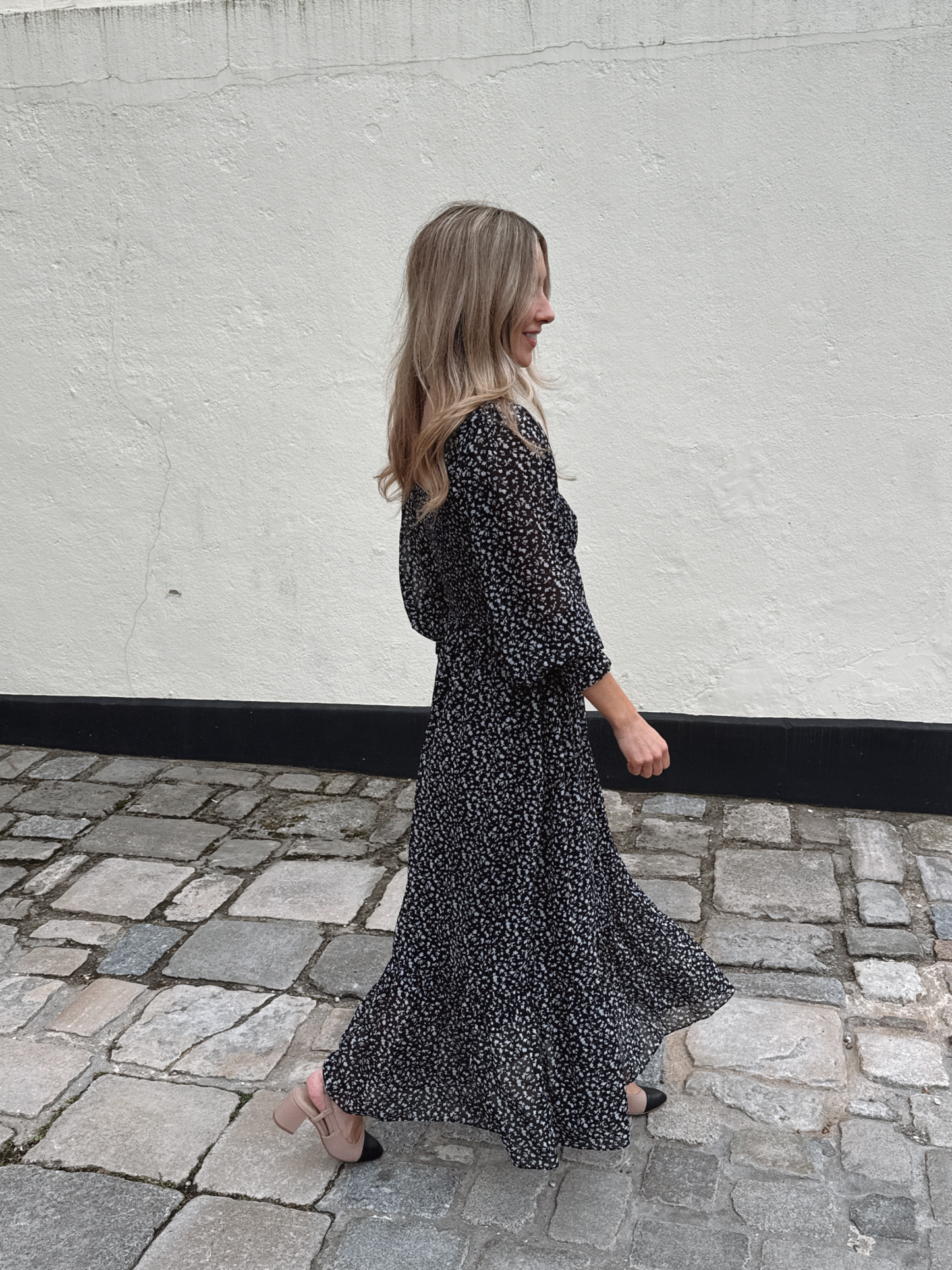Black & White Floral Smocked Midi Dress