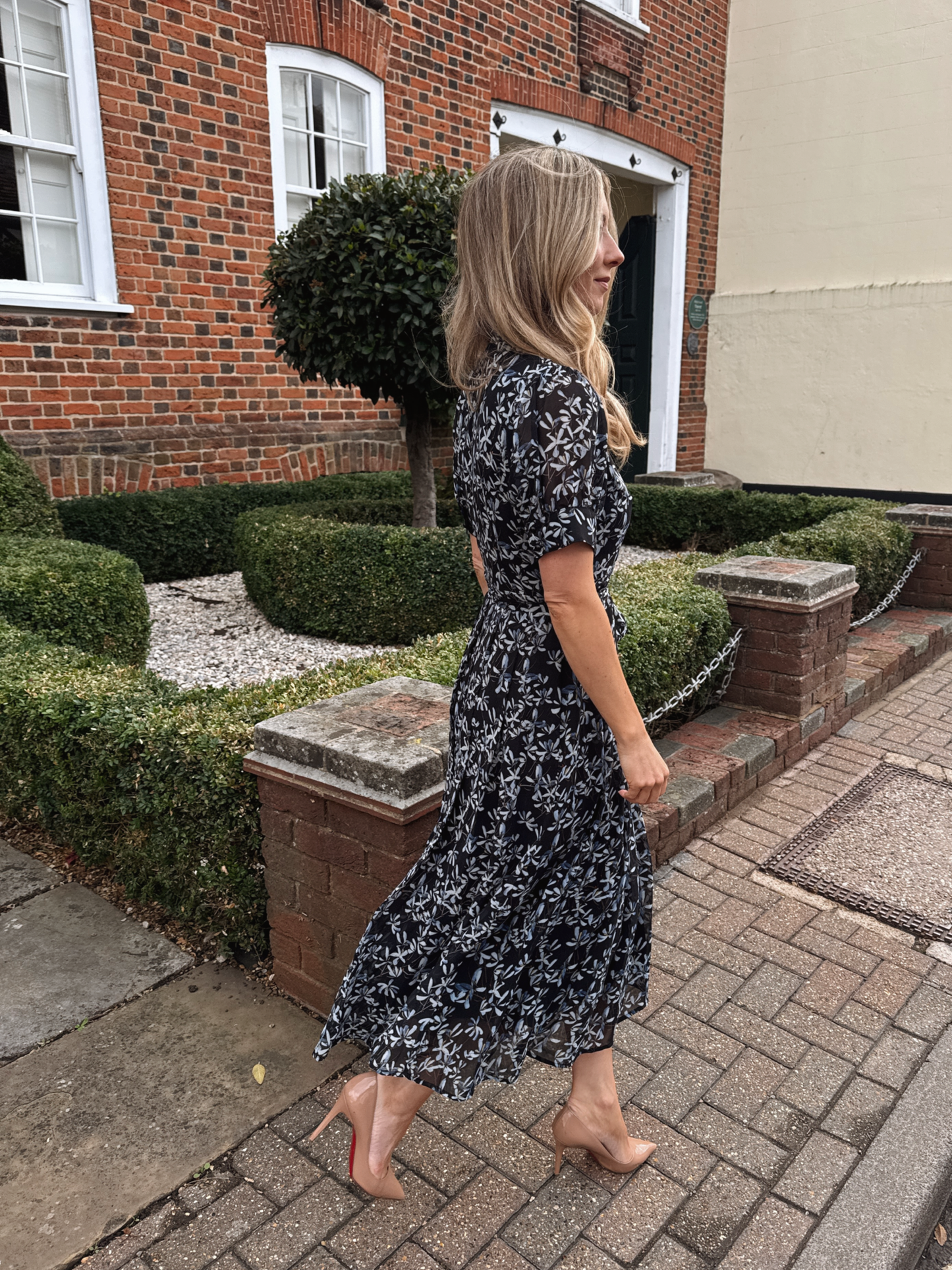 Blue and Black Bow Neck Short Sleeve Midi Dress