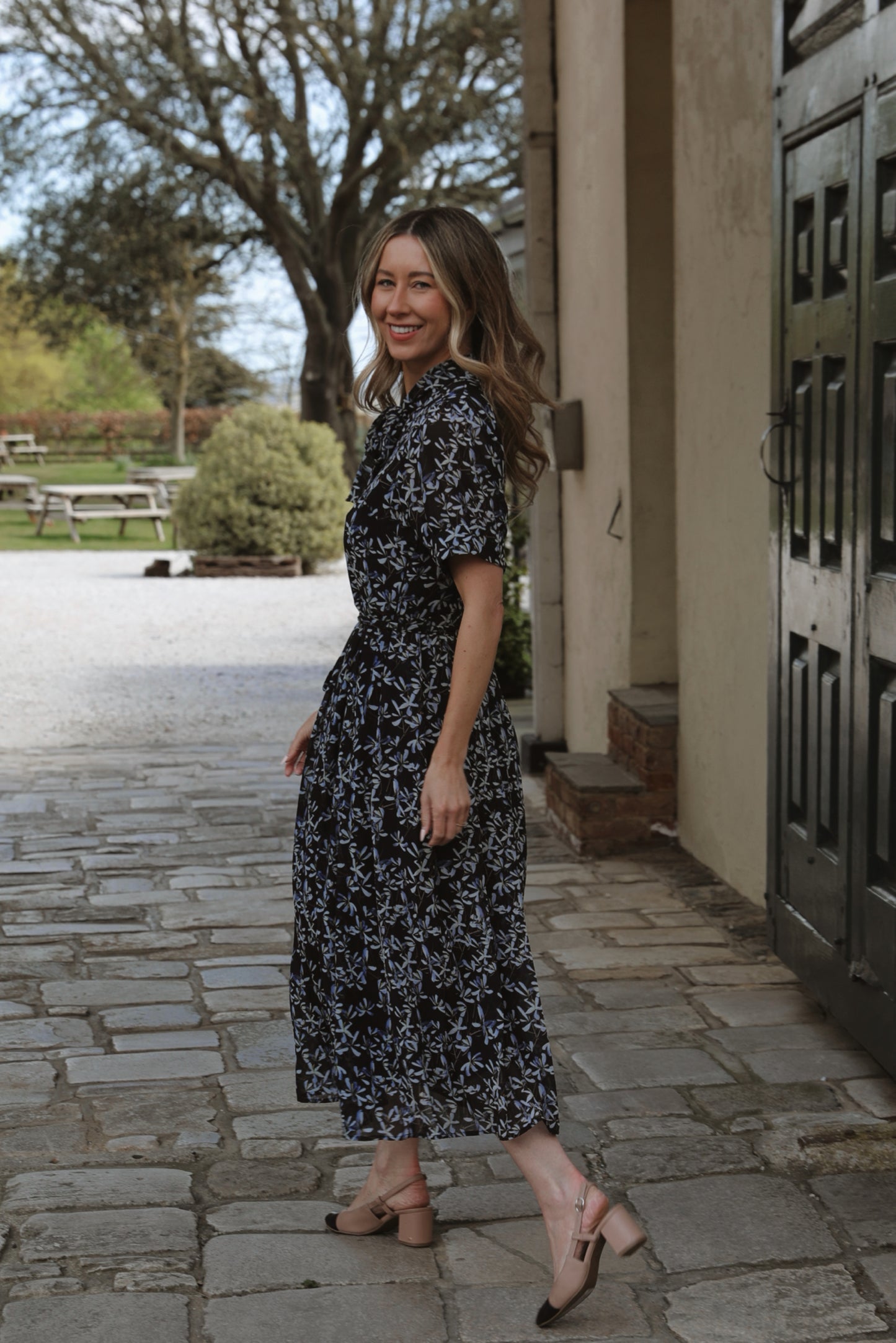Blue and Black Bow Neck Short Sleeve Midi Dress