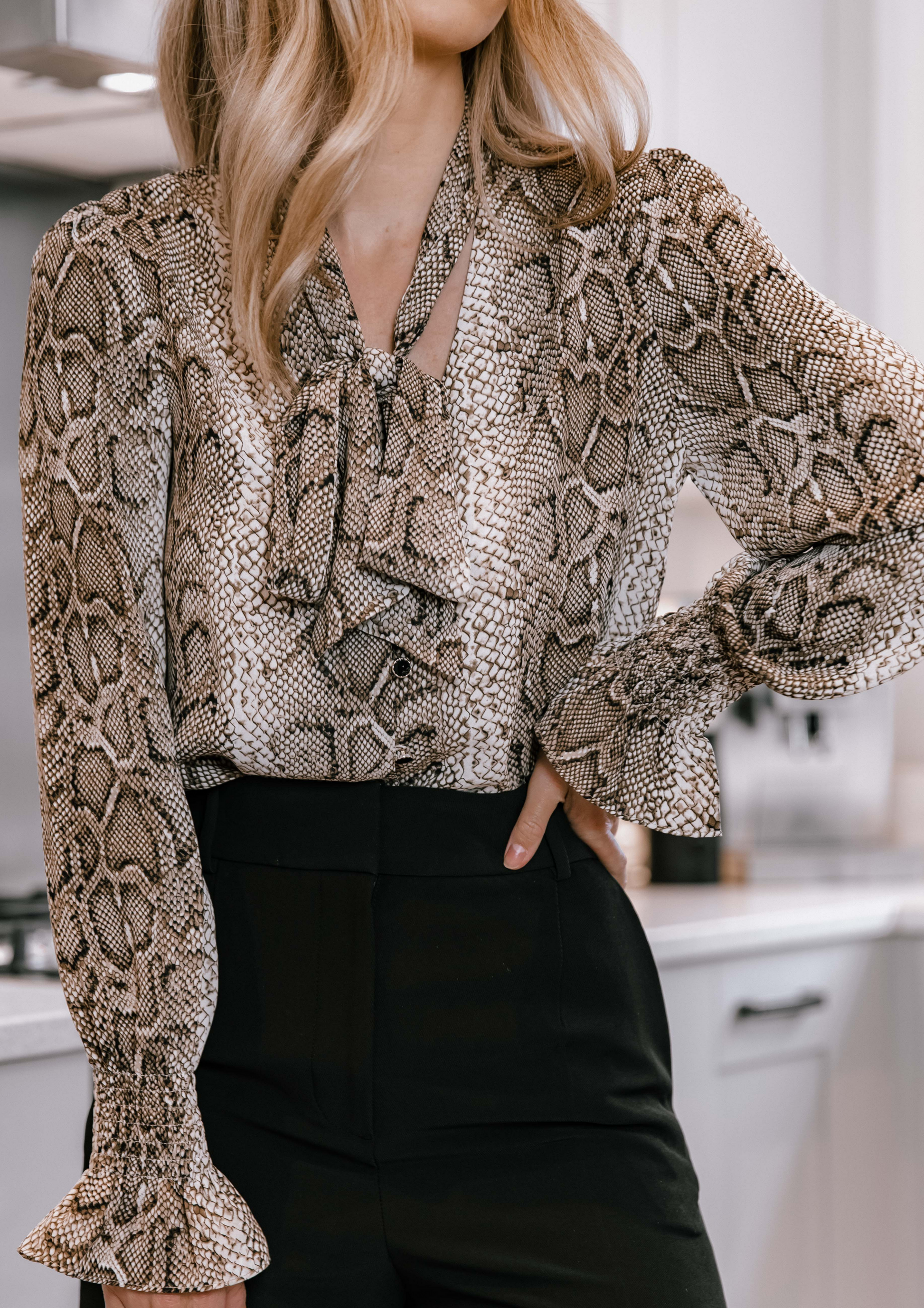Express snake online print blouse